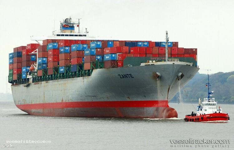 Porto-Kagio - Container Ship vessel registered in Liberia