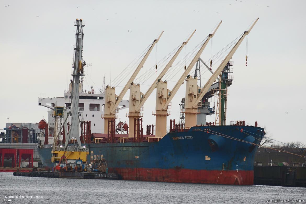 Port-Navigator - Bulk Carrier vessel registered in Liberia