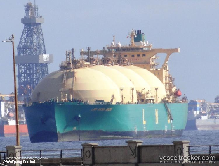 Lng-Akwa-Ibom - Lng Tanker vessel registered in Bermuda