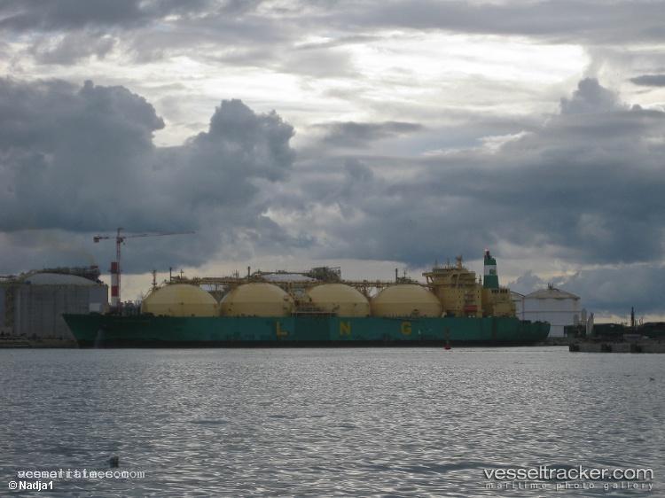 Lng-River-Niger - Lng Tanker vessel registered in Bermuda