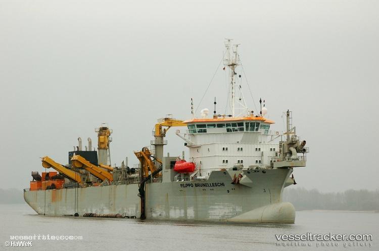 Filippo-Brunelleschi - Hopper Dredger vessel registered in Luxembourg