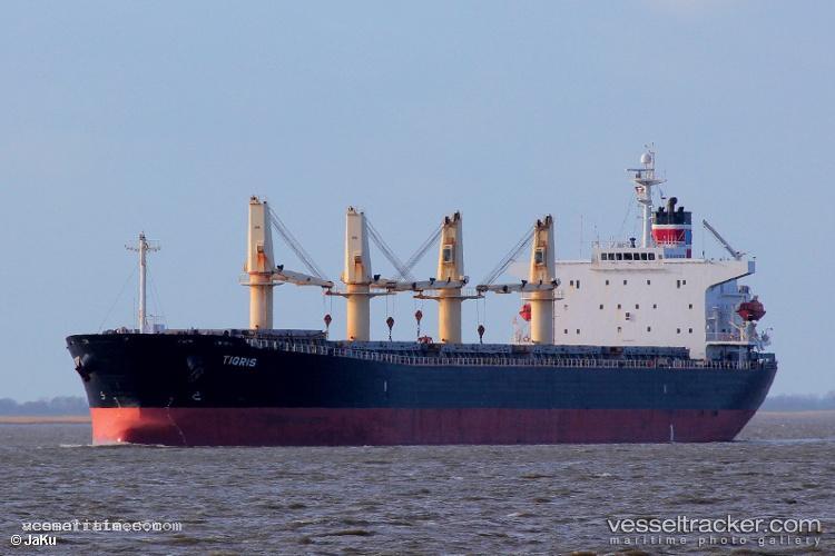 Poplar - Bulk Carrier vessel registered in Panama