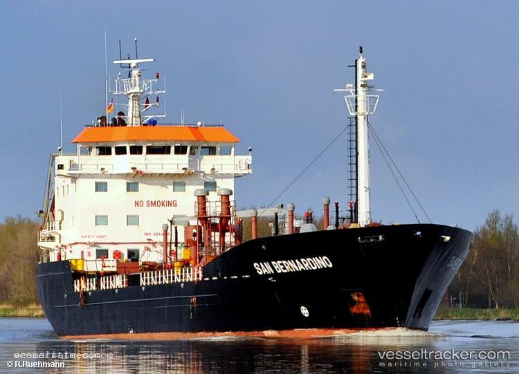 Elisabeth-J - Asphalt Bitumen Tanker vessel registered in Cyprus