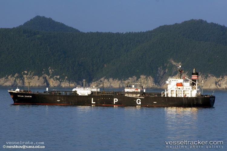Berlian-Ekuator - Lpg Tanker vessel registered in Panama