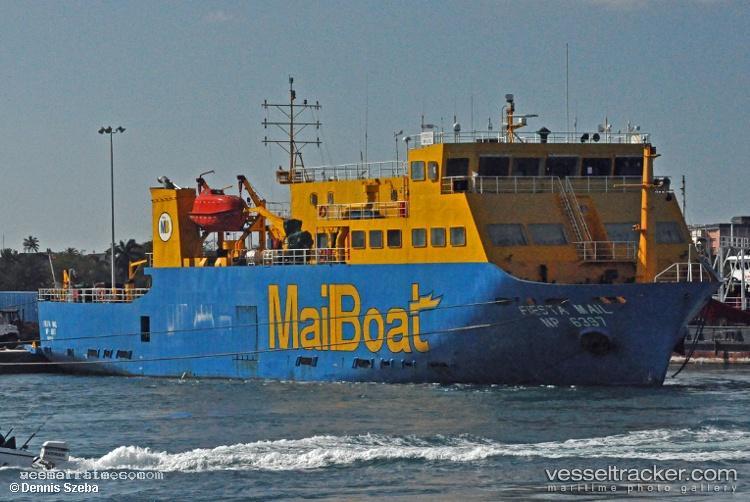 Dona-Tututa - Passenger Ship