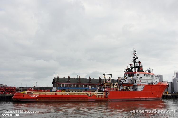 Putford-Achiever - Offshore Tug Supply Ship vessel registered in United Kingdom