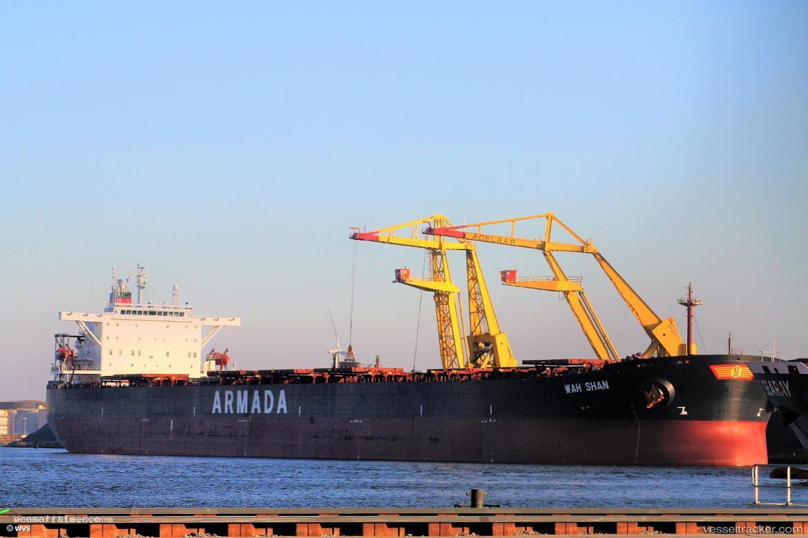 Deyi-Venus - Bulk Carrier vessel registered in Panama