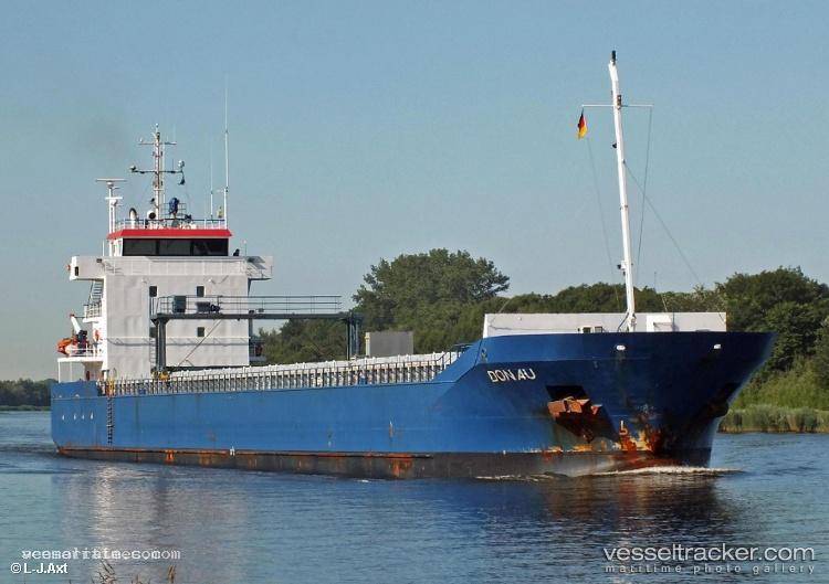 Fl-Storoe - Deck Cargo Ship vessel registered in Portugal
