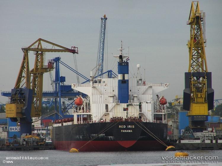 Omicron-Nikos - Bulk Carrier vessel registered in Liberia