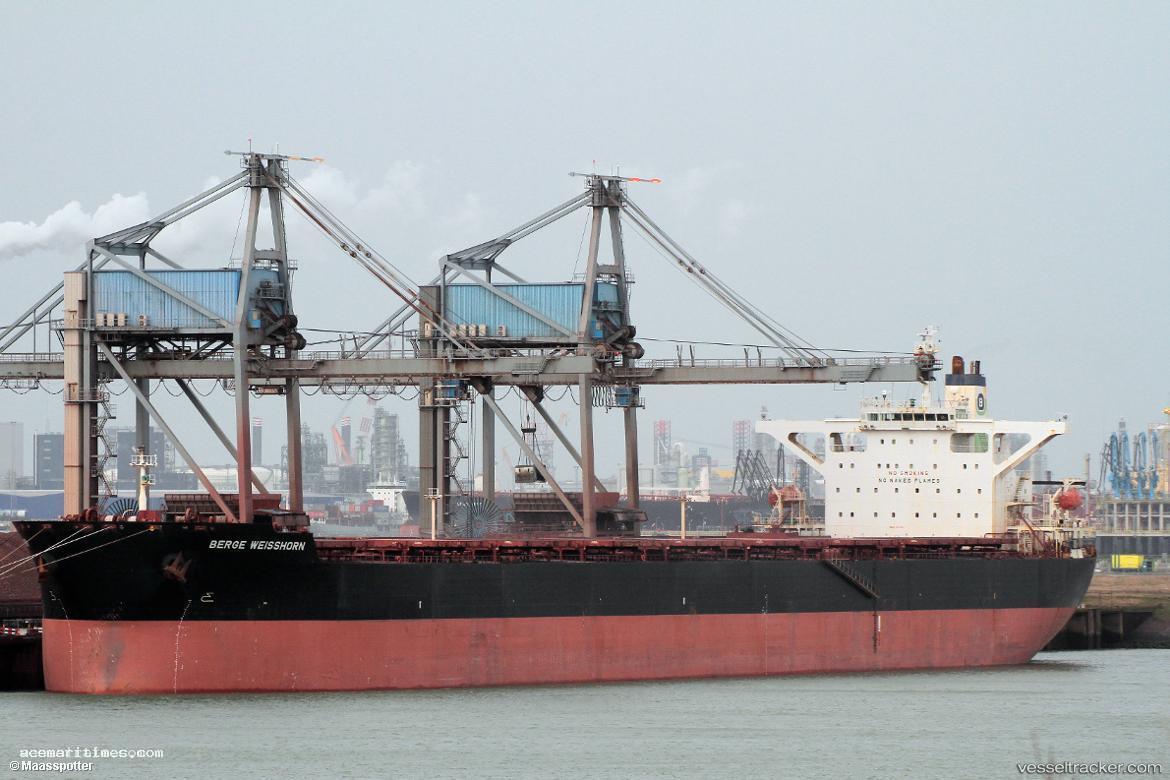 Anli - Ore Carrier vessel registered in Liberia
