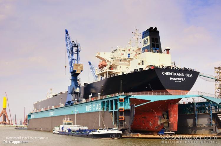Nile - Crude Oil Tanker vessel registered in Liberia