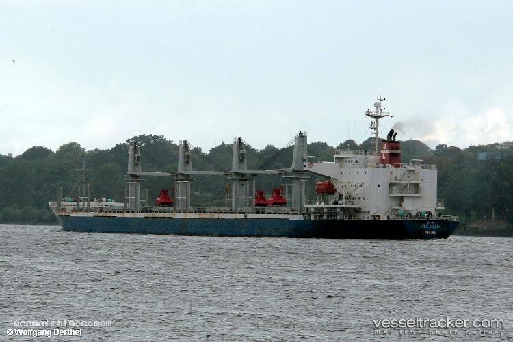 Nab-Bulker - Bulk Carrier vessel registered in Panama