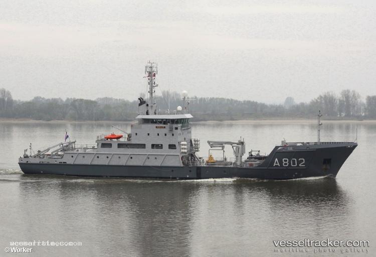 Nato-Warship - Naval Naval Auxiliary vessel registered in Netherlands