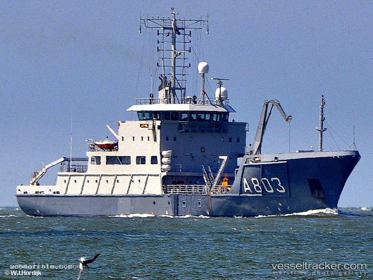 Hnlms-Luymes - Research Vessel vessel registered in Netherlands