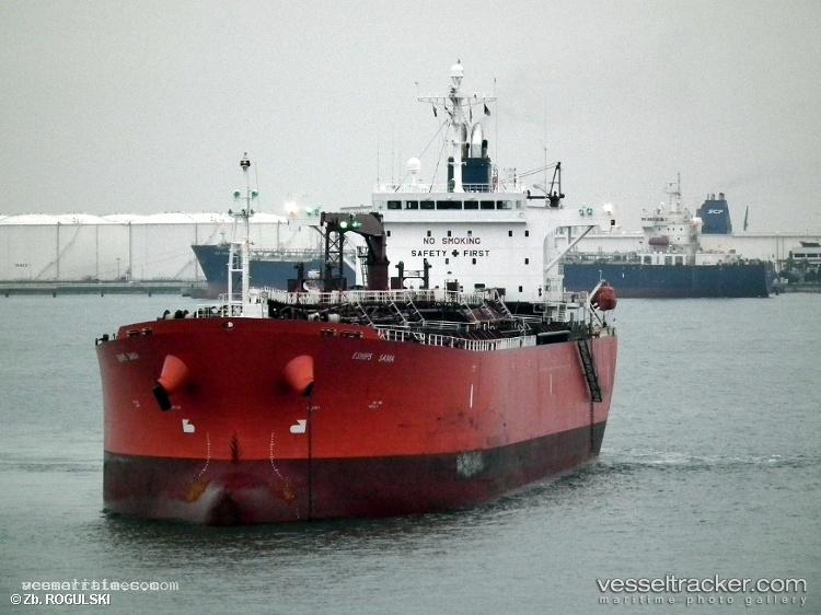 Ocean-Dragon - Oil Products Tanker vessel registered in Liberia