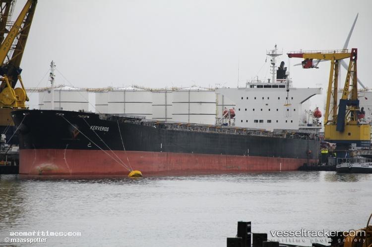 Ah-Union - Bulk Carrier vessel registered in Panama