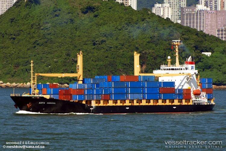 Kota-Handal - Container Ship vessel registered in Singapore
