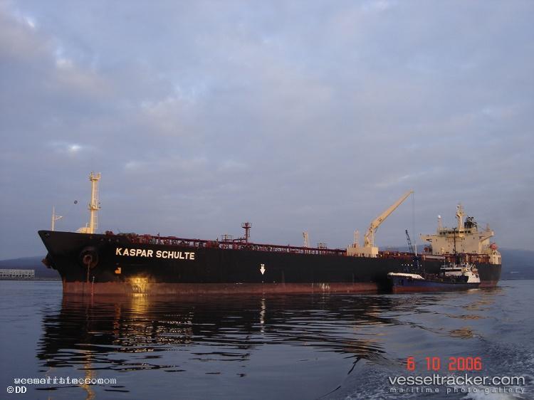Pier - Oil Products Tanker vessel registered in Barbados