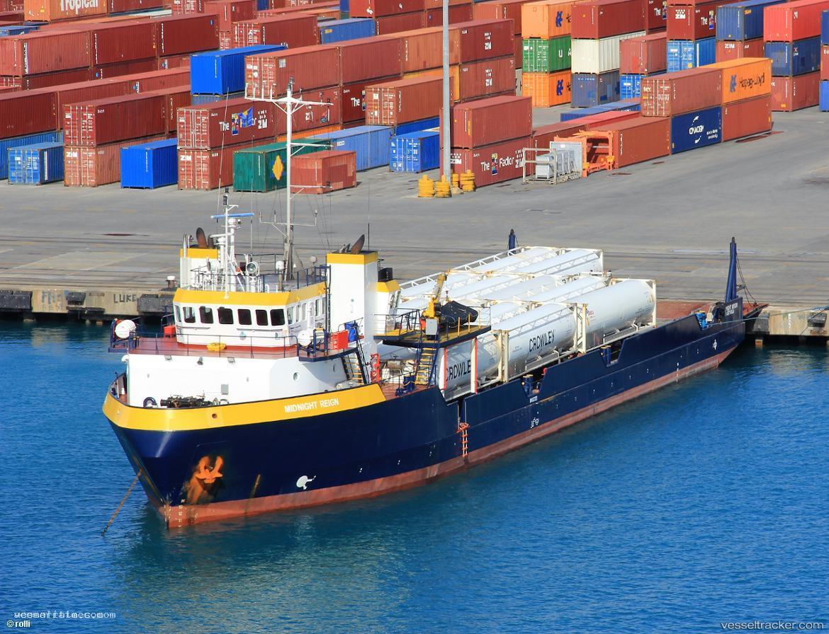 Midnight-Reign - Offshore Tug Supply Ship vessel registered in Vanuatu