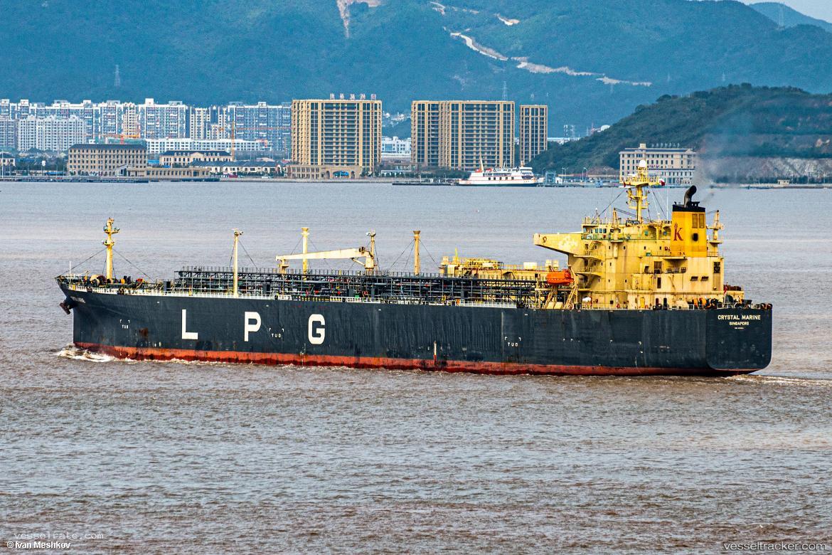 Aura - Lpg Tanker vessel registered in Cook Islands