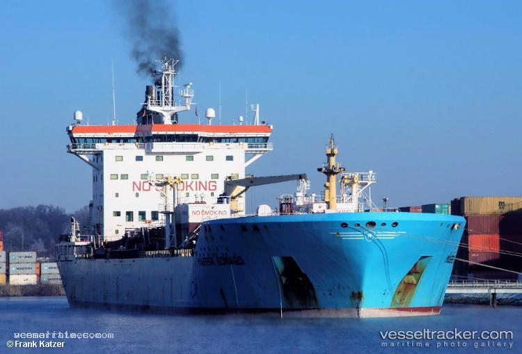 Tonda - Oil Products Tanker vessel registered in Marshall Islands
