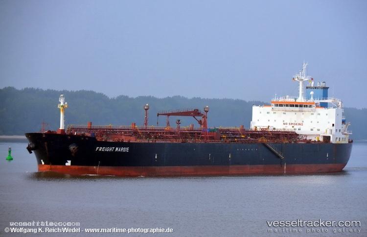 Page - Oil Products Tanker vessel registered in Panama