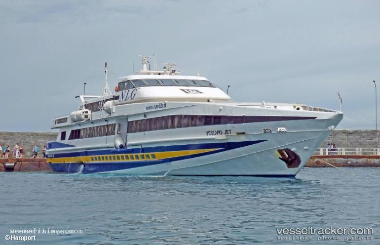Vesuvio-Jet - Passenger Ship vessel registered in Italy