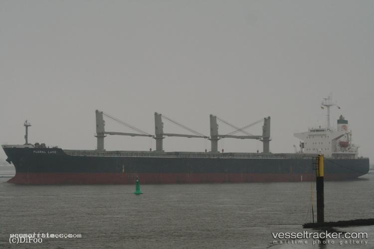 Mv.-Lumoso-Raya - Bulk Carrier vessel registered in Indonesia