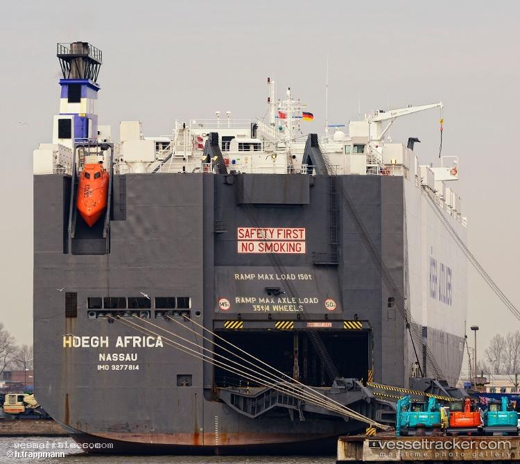 Rcc-Africa - Vehicles Carrier vessel registered in Bahamas