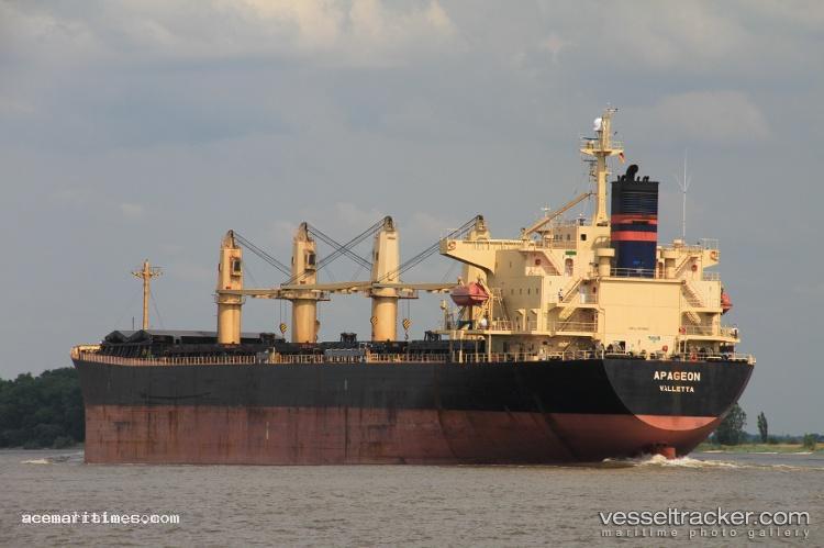 Apageon - Bulk Carrier vessel registered in Malta