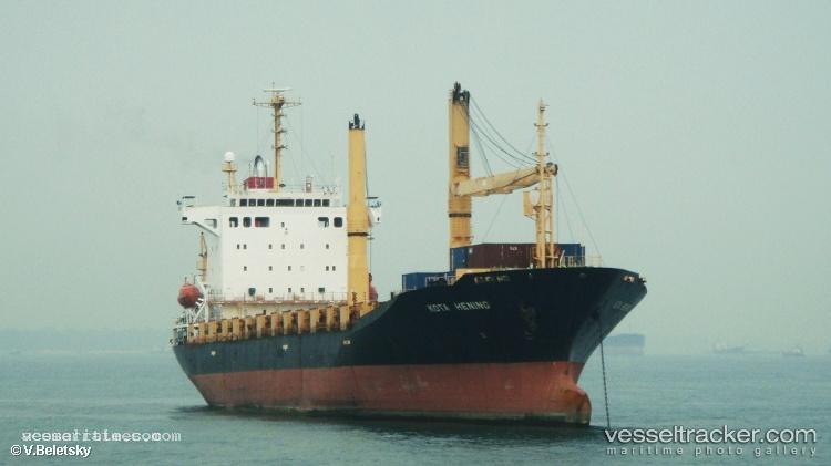 Kota-Hening - Container Ship vessel registered in Singapore