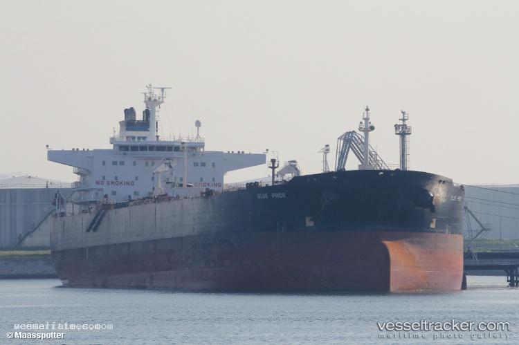 Dianchi - Crude Oil Tanker vessel registered in Comoros