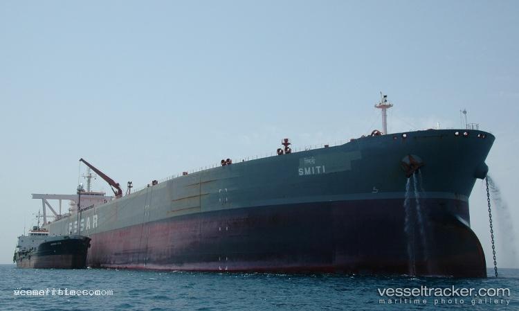 Medna - Crude Oil Tanker vessel registered in Comoros