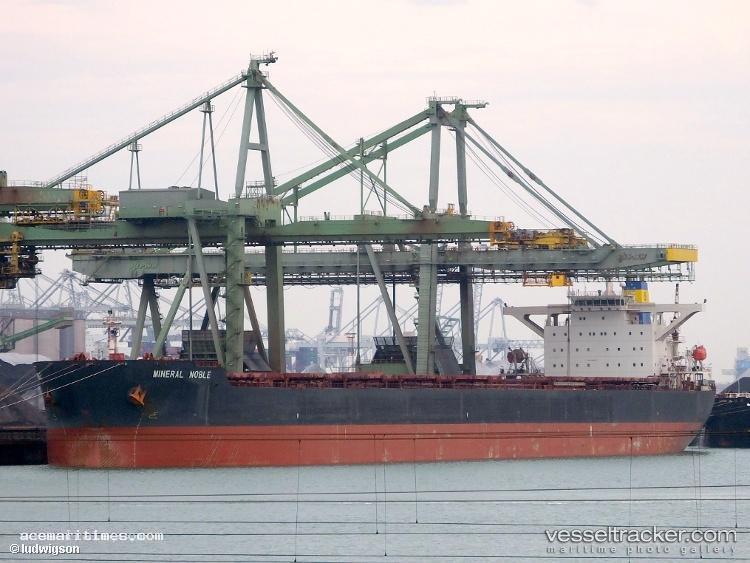 Cape-Mineral - Bulk Carrier vessel registered in Liberia