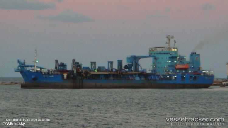 Mecca - Hopper Dredger vessel registered in Egypt