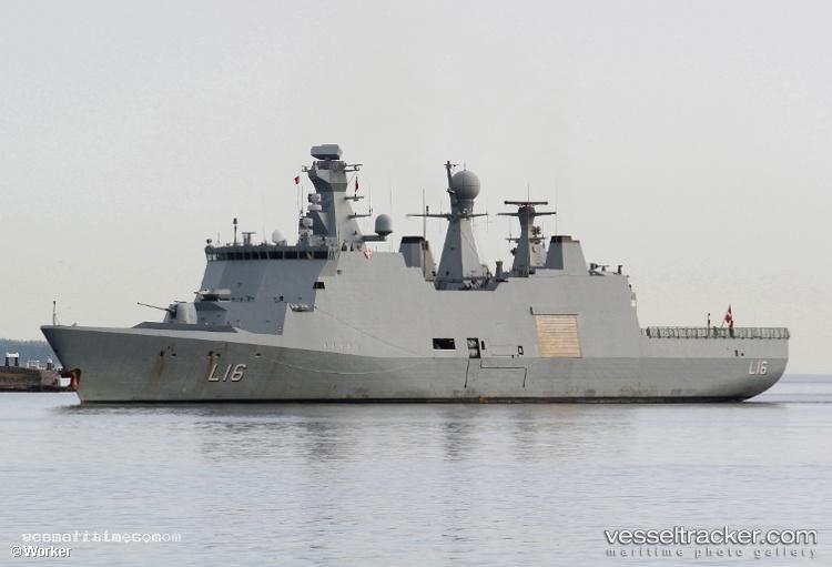 Hdms-Absalon - Service Ship vessel registered in Denmark