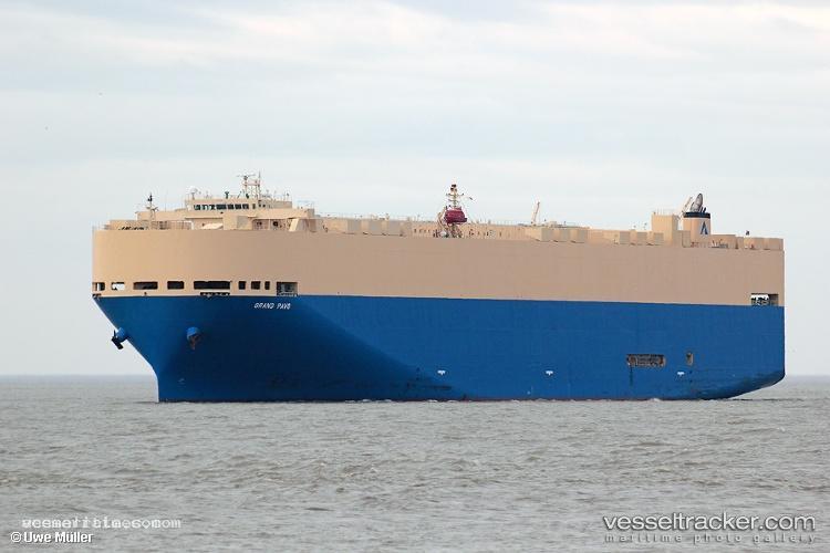 Grand-Pavo - Vehicles Carrier vessel registered in Panama