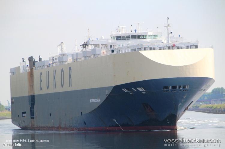 Morning-Courier - Vehicles Carrier vessel registered in Bahamas