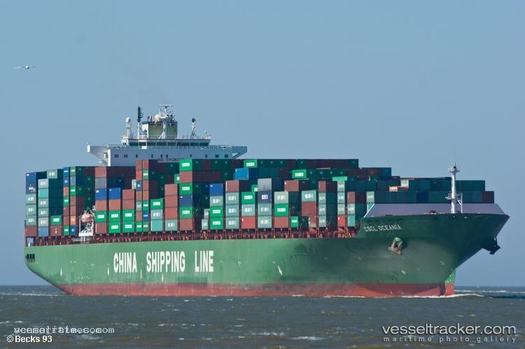 Seaspan-Oceania - Container Ship vessel registered in Hong Kong