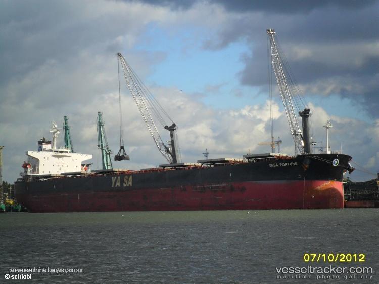 Shun-Fu-Da - Bulk Carrier vessel registered in Marshall Islands