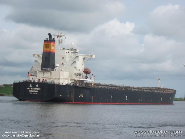 Eternal-Bright - Bulk Carrier vessel registered in Panama