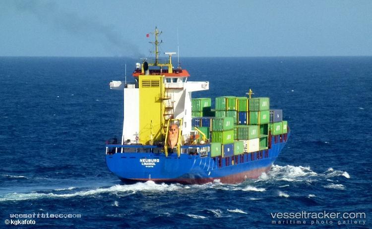 Wec-Van-Ruysdael - Container Ship vessel registered in Portugal