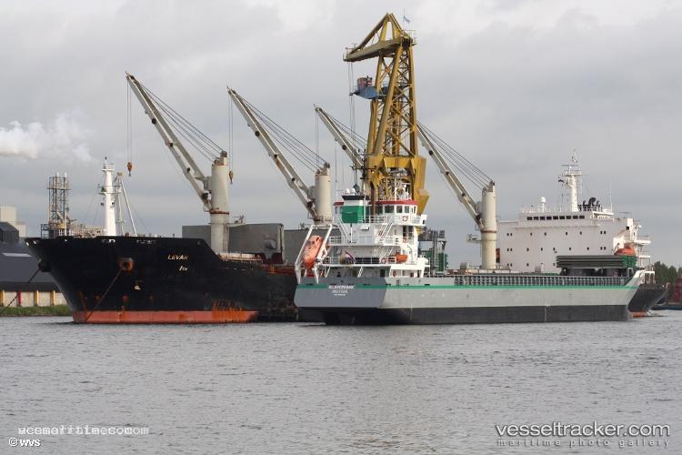 Hong-Long-Zhi-Xing - Bulk Carrier vessel registered in China