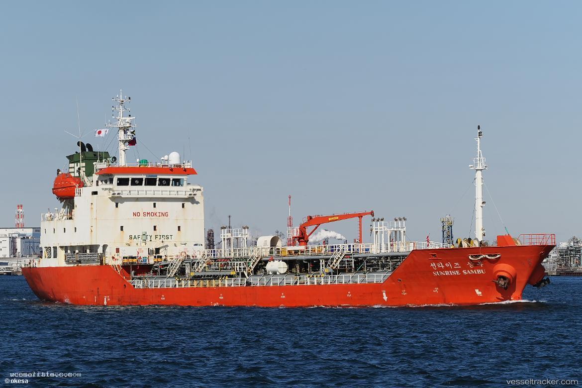 Sunrise-Sambu - Chemical Oil Products Tanker vessel registered in South Korea