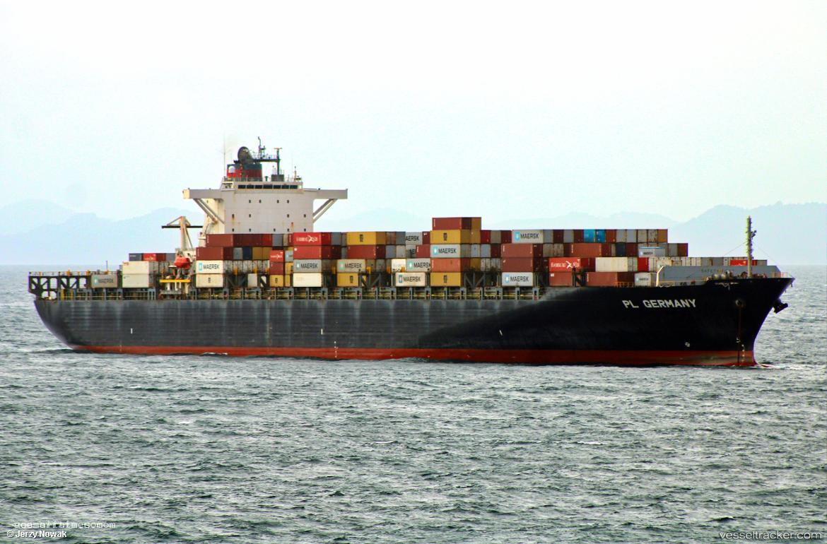 Pl-Germany - Container Ship vessel registered in Singapore