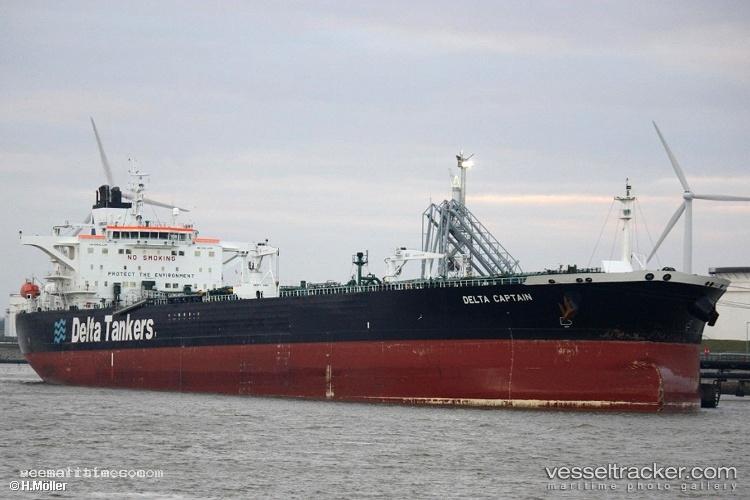 Kudos-Stars - Crude Oil Tanker vessel registered in Comoros