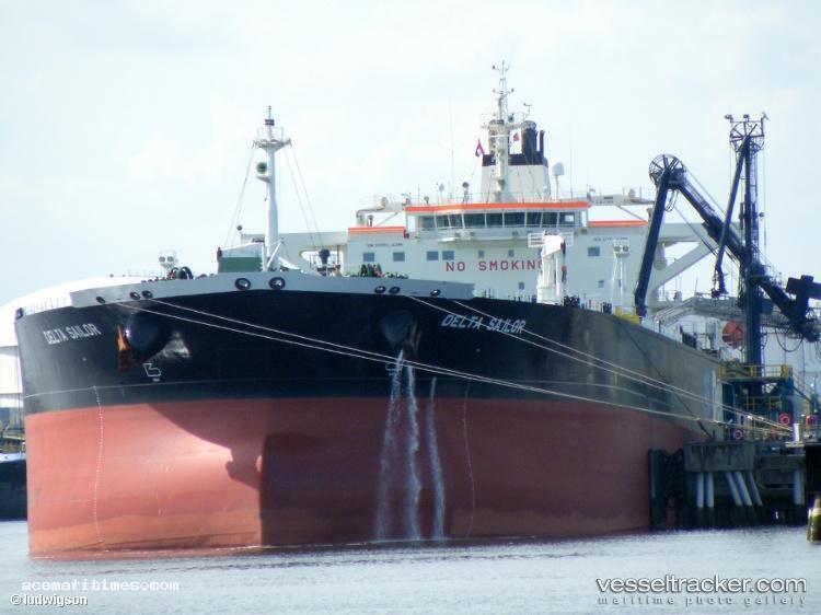Azure-Celeste - Crude Oil Tanker vessel registered in Comoros