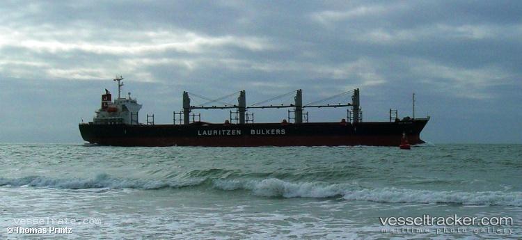 Asomatos - Bulk Carrier vessel registered in Panama