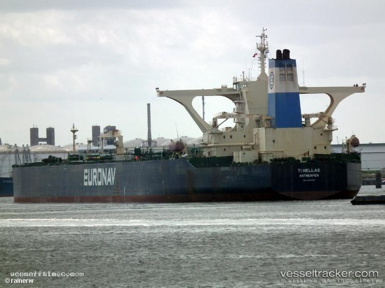 Maceo - Crude Oil Tanker vessel registered in Panama
