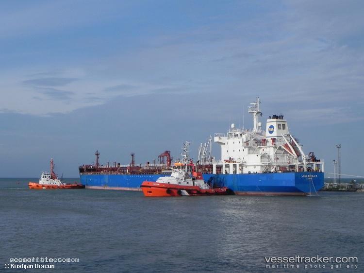 Vayu-1 - Chemical Oil Products Tanker vessel registered in Panama
